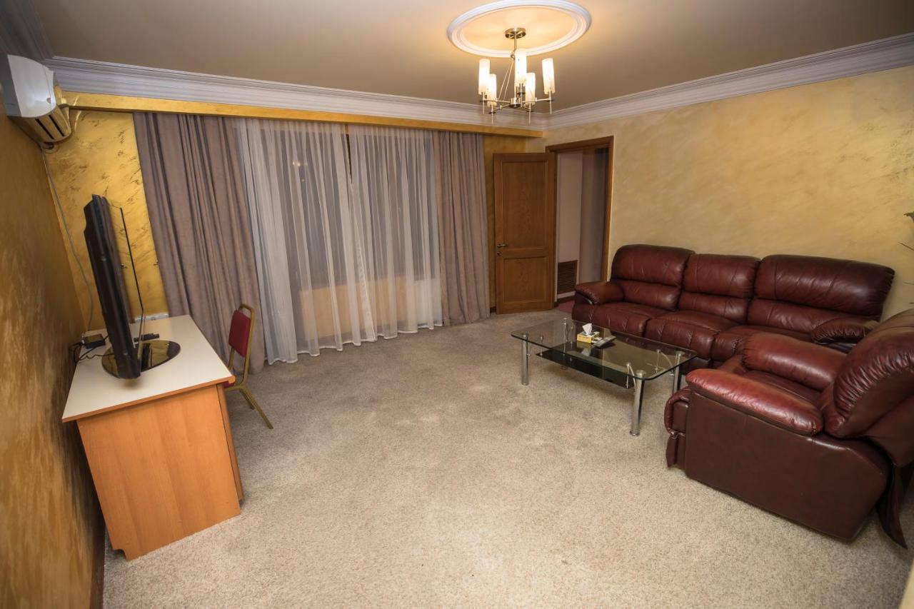 Nor Dzoraberd Hotel Complex Erévan Extérieur photo