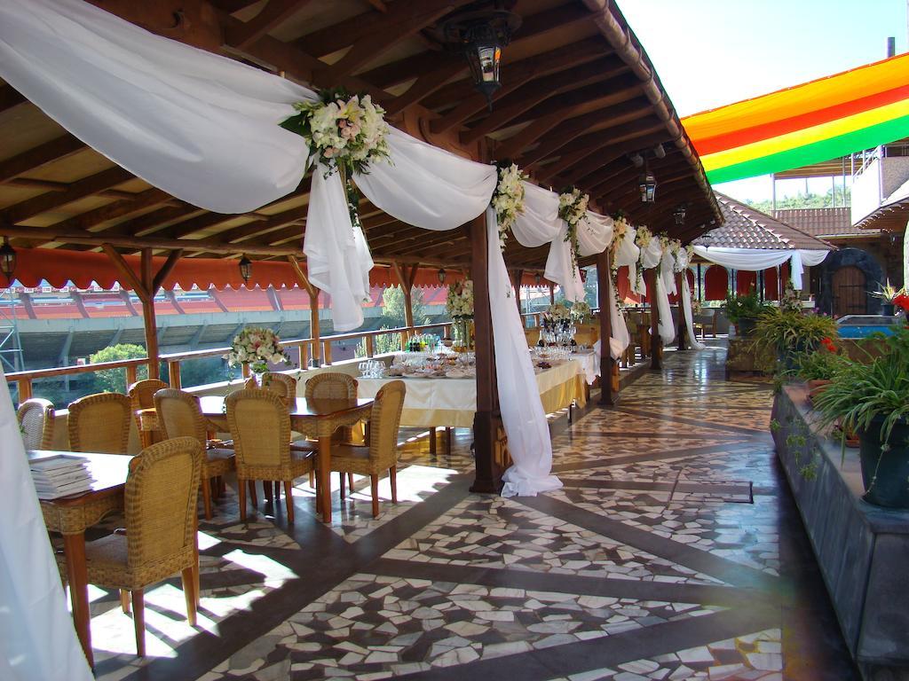 Nor Dzoraberd Hotel Complex Erévan Extérieur photo